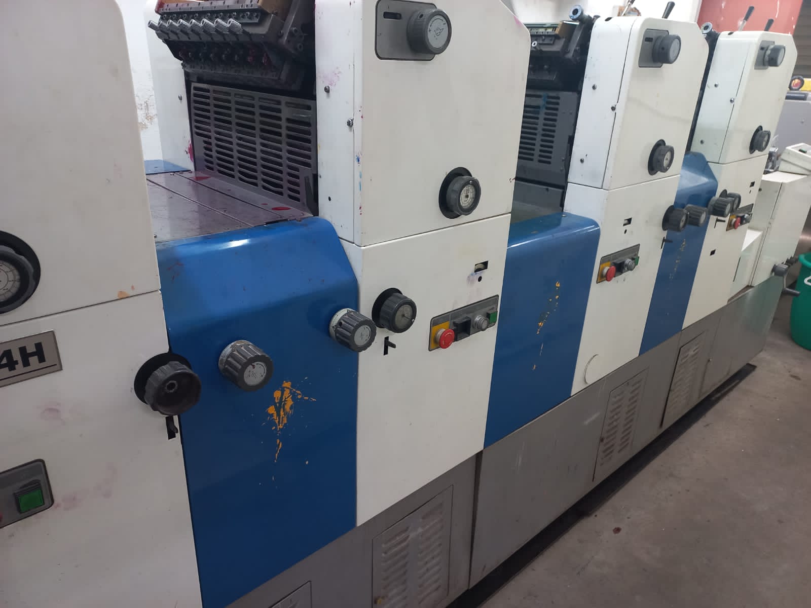 FOUR COLOUR OFFSET MACHINE 