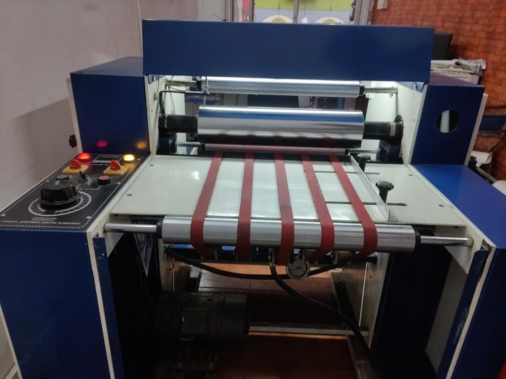 THERMAL LAMINATION MACHINE 