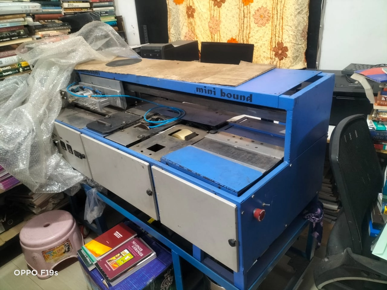 Book Binding Machine 